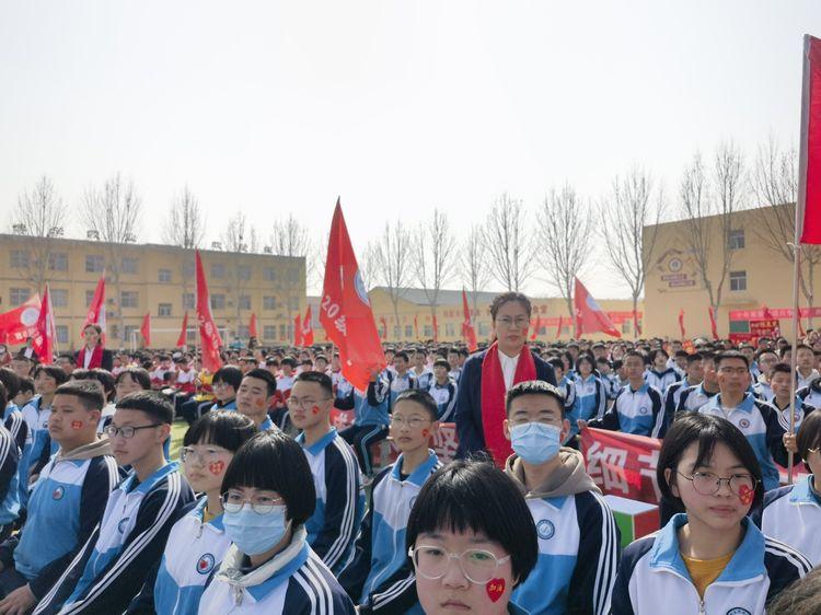 稚嫩与成长，小学生到初中生的蜕变之旅