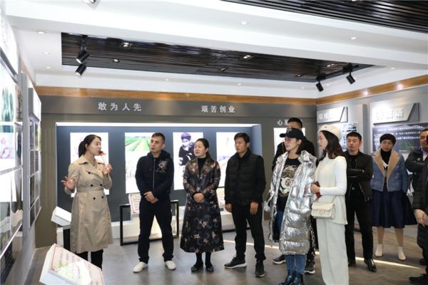 智慧之光，中小学教育智慧平台——重塑未来教育的基石