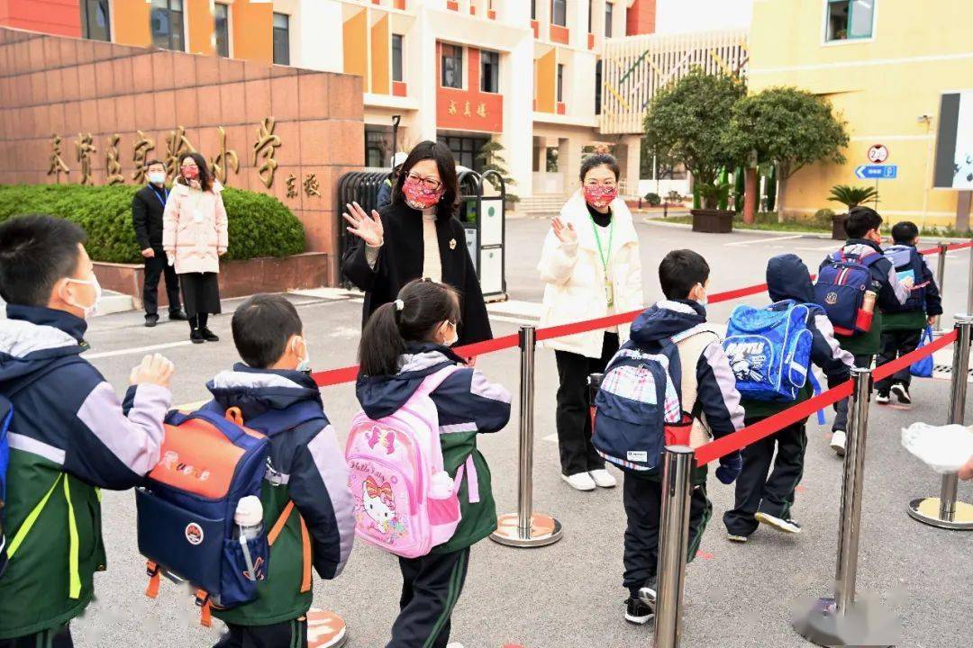 陆慕实验小学，启迪智慧，润泽童心的教育殿堂