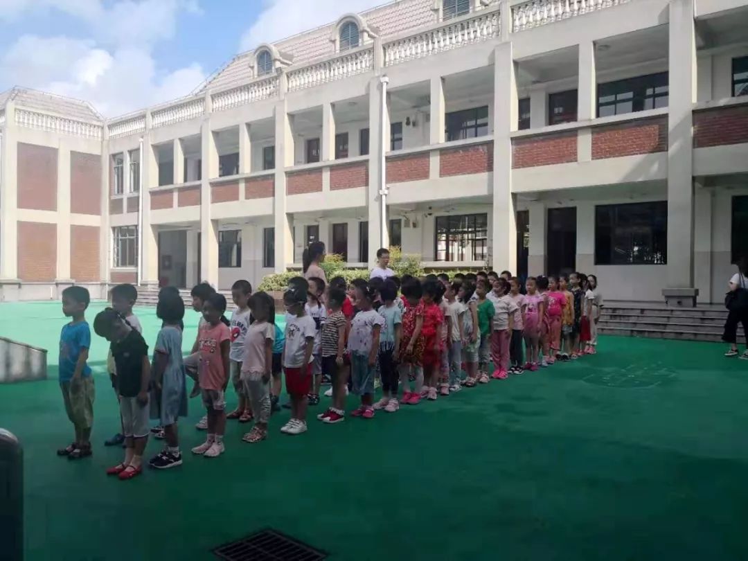探秘三林镇中心小学，童年的乐园，梦想的起航站