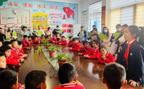 哲商小学，智慧与品德并重的摇篮