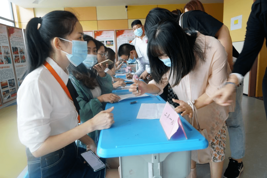 小学见习总结，在爱与成长中播种希望