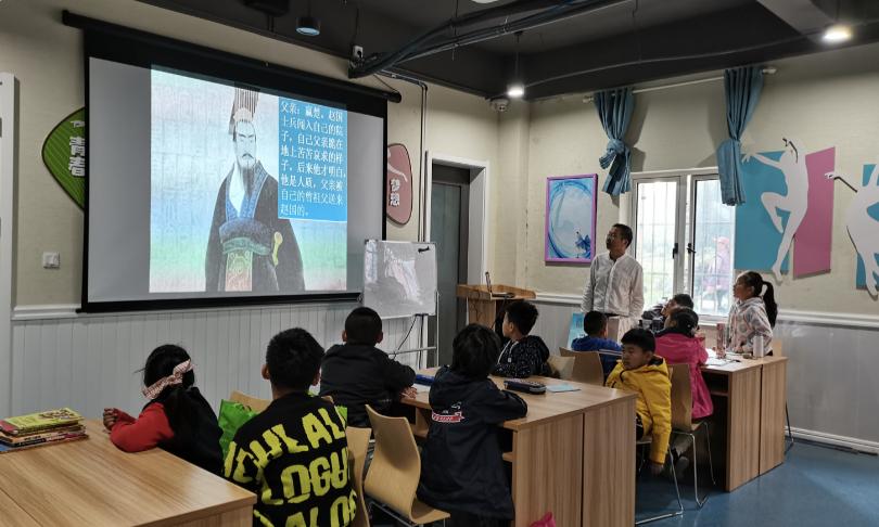 梅岭小学，在书香与自然中成长的乐园
