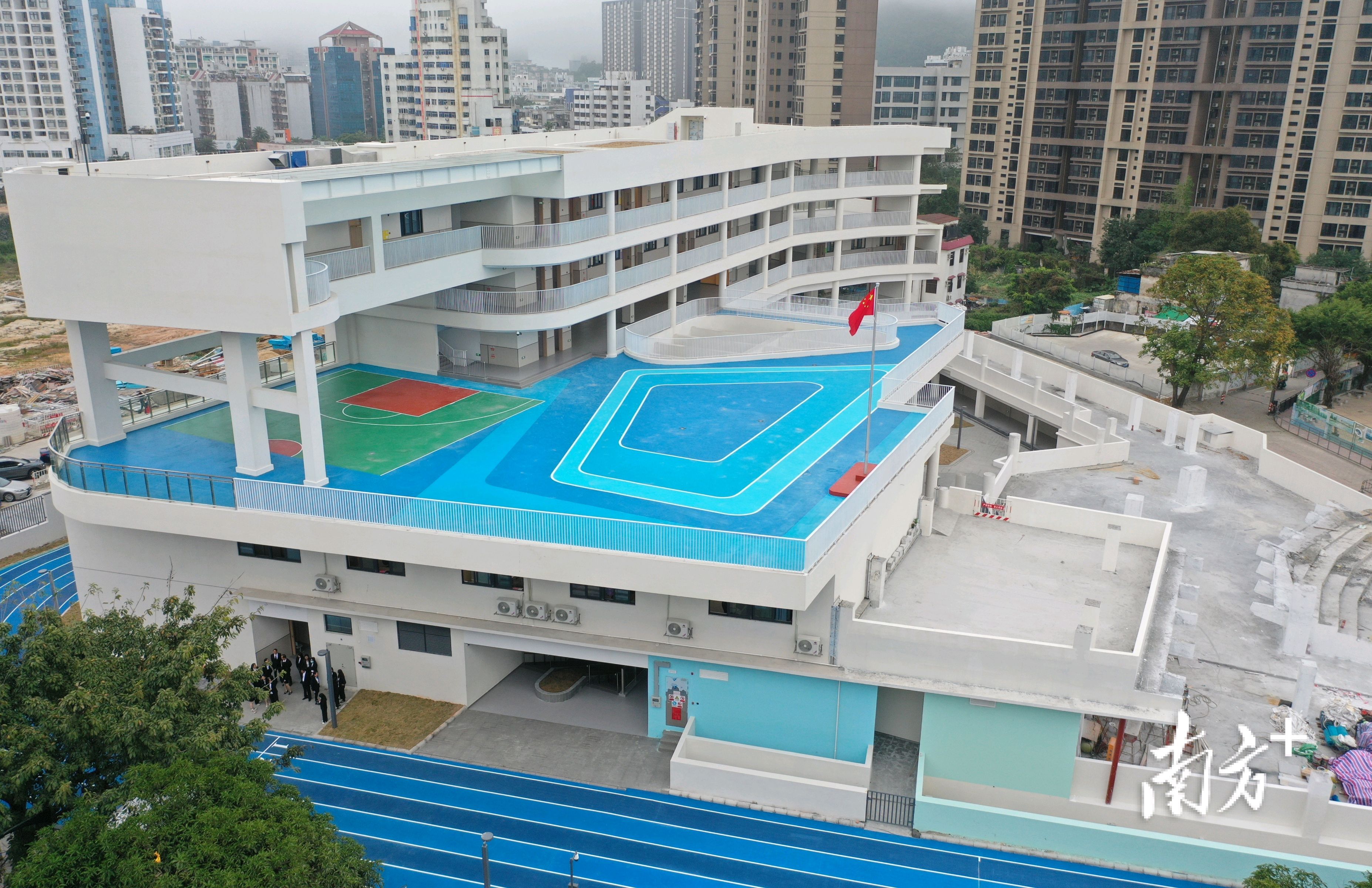 珠海小学，海滨城市的智慧摇篮