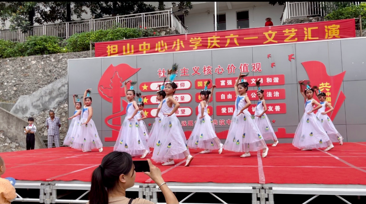 小学六一儿童节舞蹈，童年的欢歌与梦想的启航