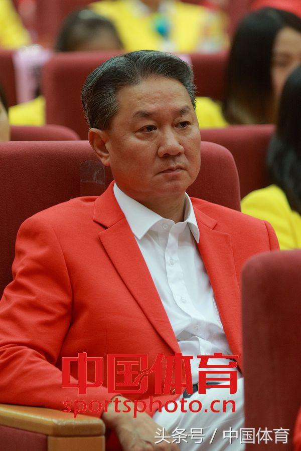 小学体育教师年度工作总结，播种健康，收获成长