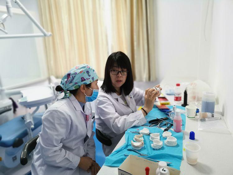 2022年新疆第二医学院录取分数线深度解析，梦想与现实的交汇点