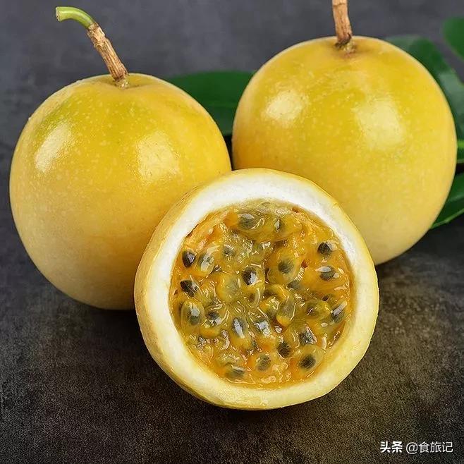 天下水果奶奶王中王，揭秘角色背后的传奇