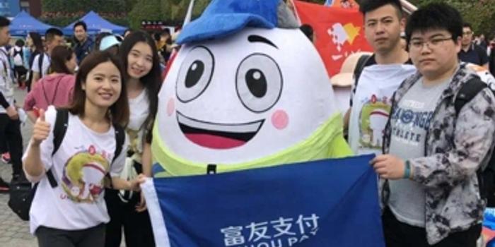 探索爱彩网论坛，网络社区的公益与娱乐并重