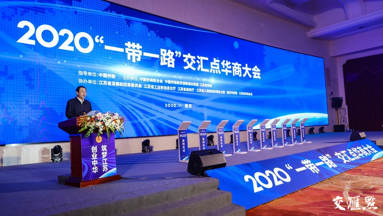 澳门2025正版资料大全，探索未来与传承的交汇点