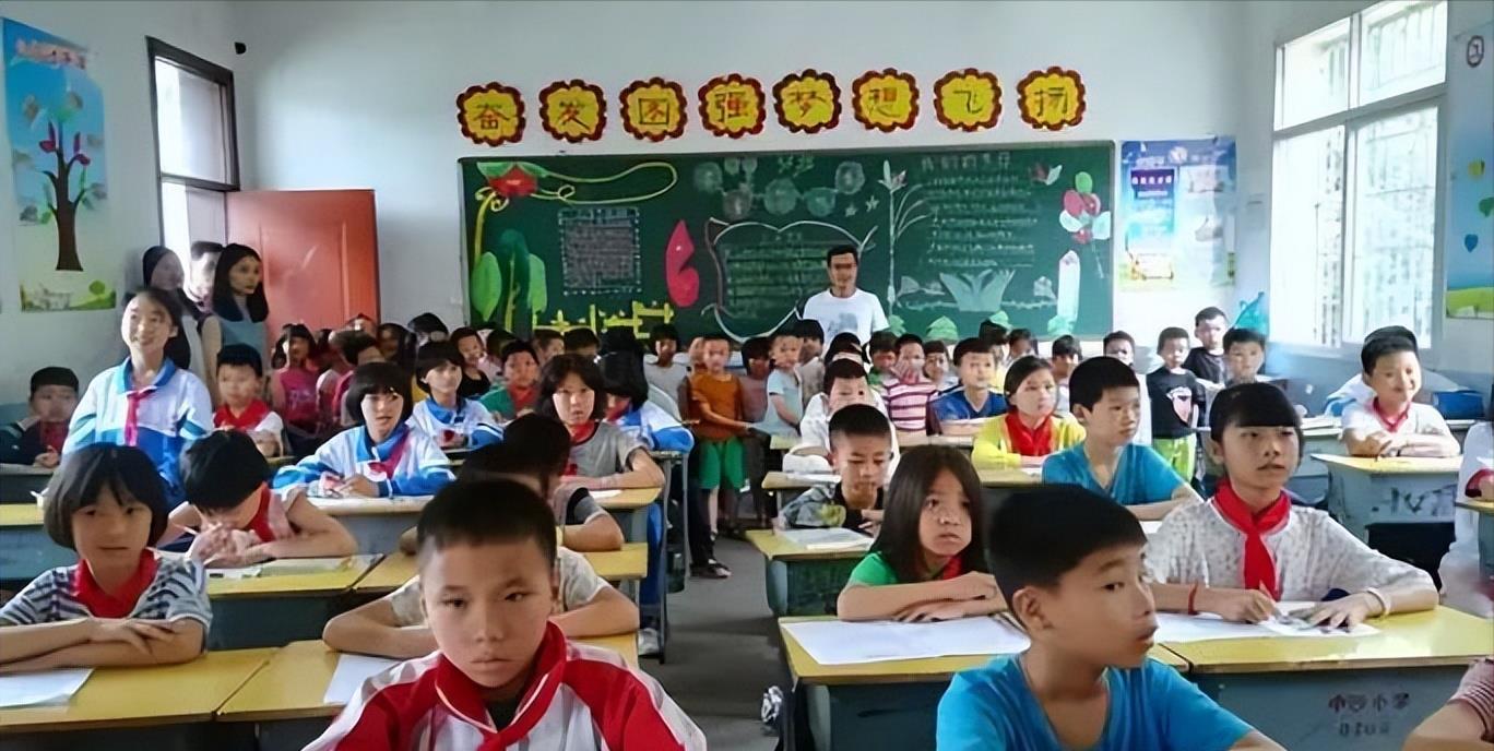 2036年，回顾与展望—澳门六今晚开奖的85期传奇之旅（虚构文章）2023澳门六今晚开奖结果出来85期的