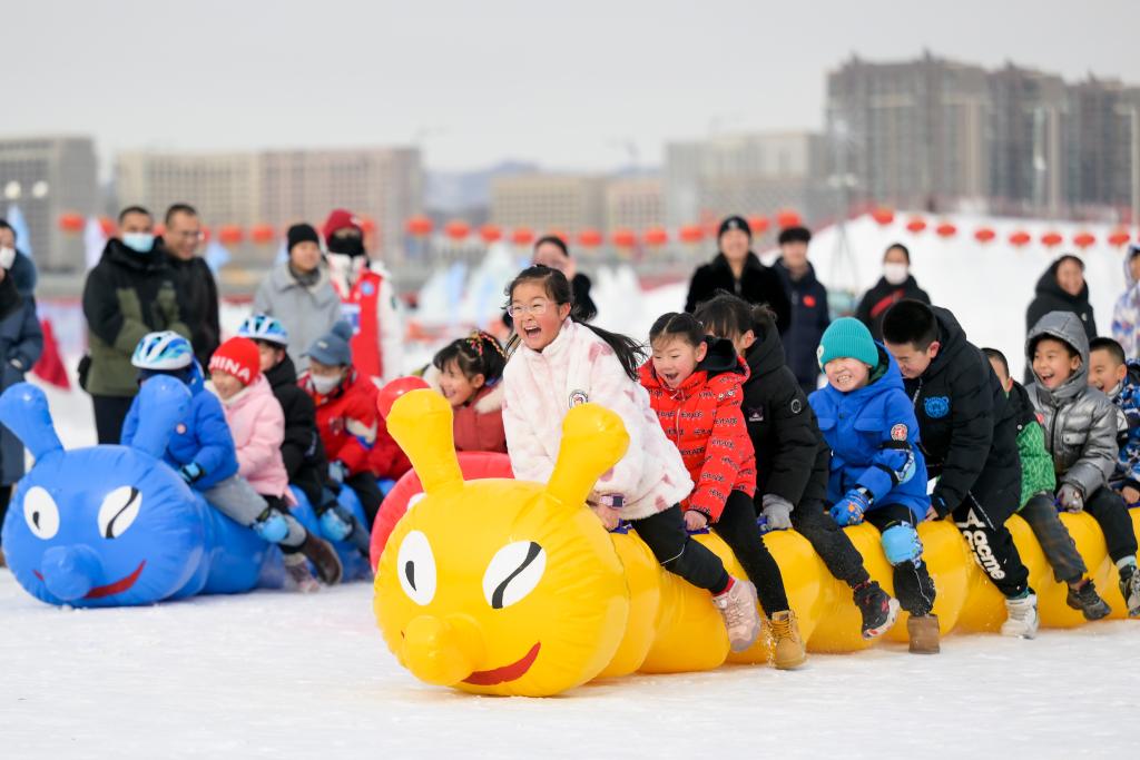 黑龙江冰雪体育职业学院，冬日里的激情与梦想—2019年招生启航黑龙江冰雪体育职业学院招生简章
