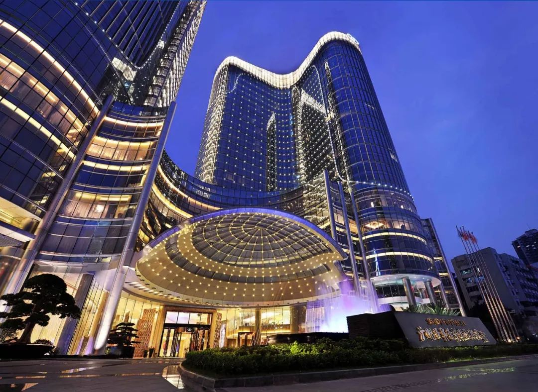 澳门六大赌牌旗下酒店概览，奢华与激情的完美融合澳门有赌牌的酒店